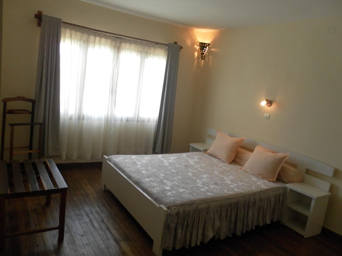 Antsirabe Hotel Экстерьер фото